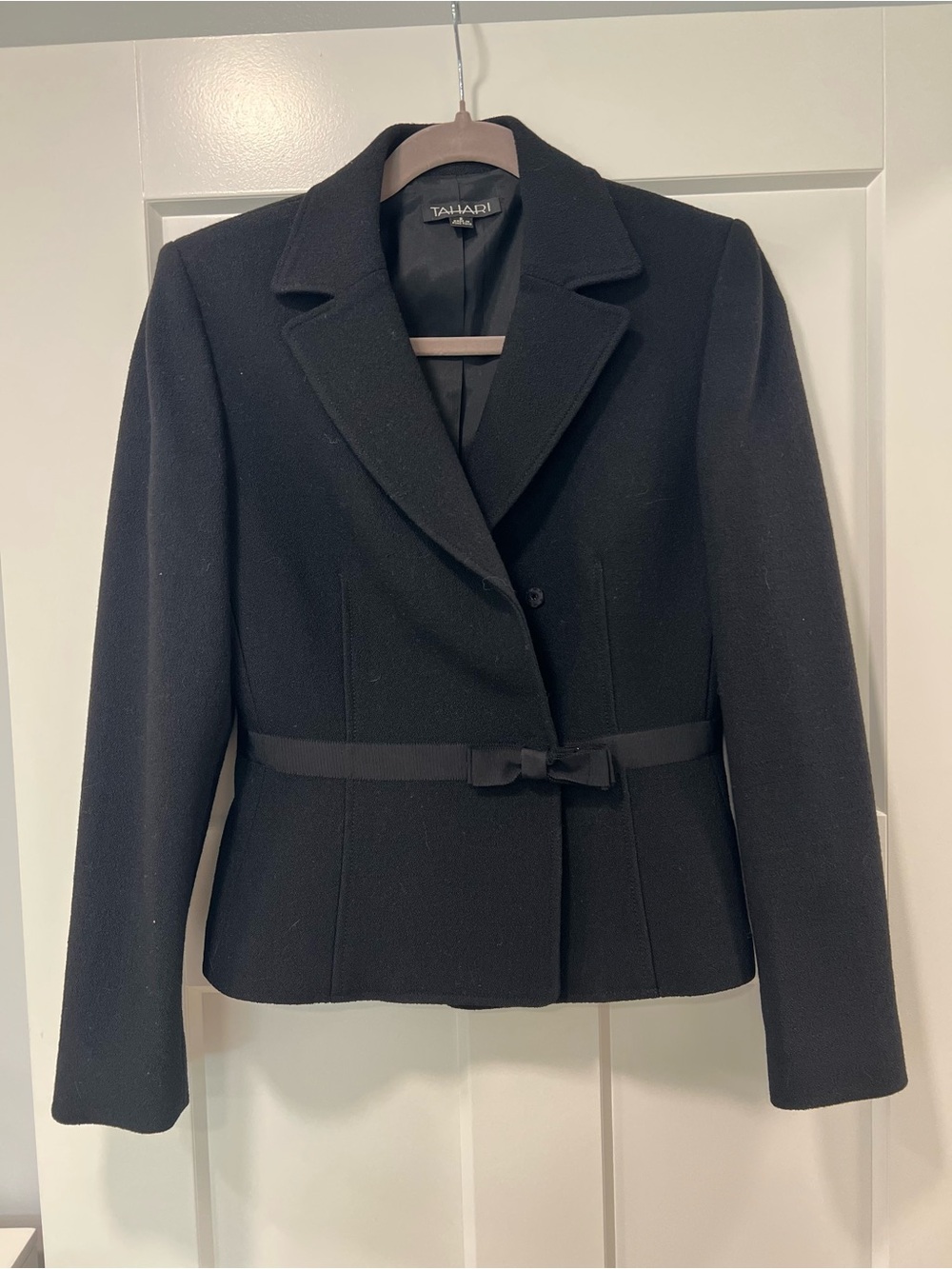 Tahari Black Wool-Blend Tailored Blazer with Bow Detail